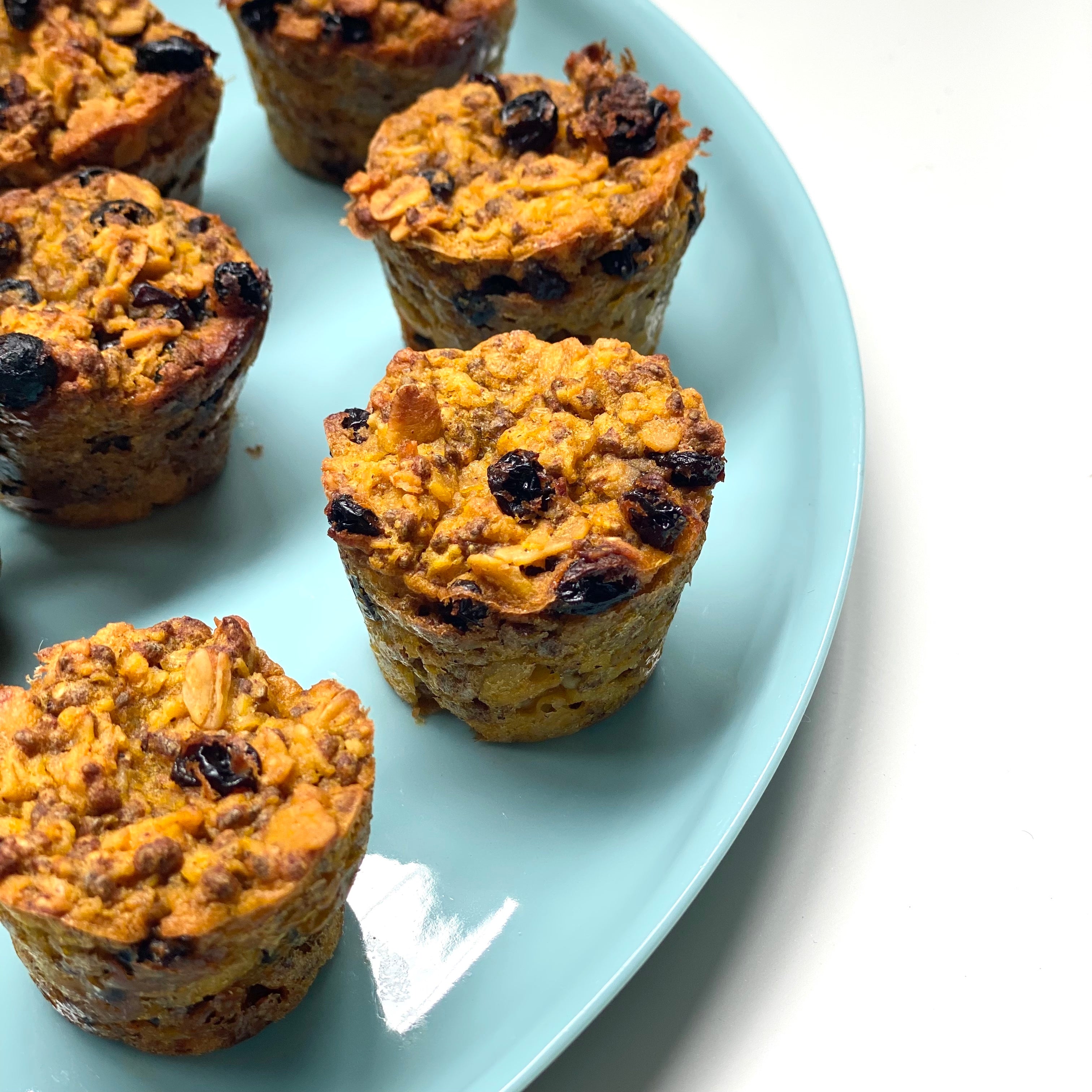 Carrot Cake Oat Cups